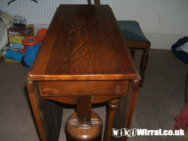 Attached picture table 003_610x457.jpg